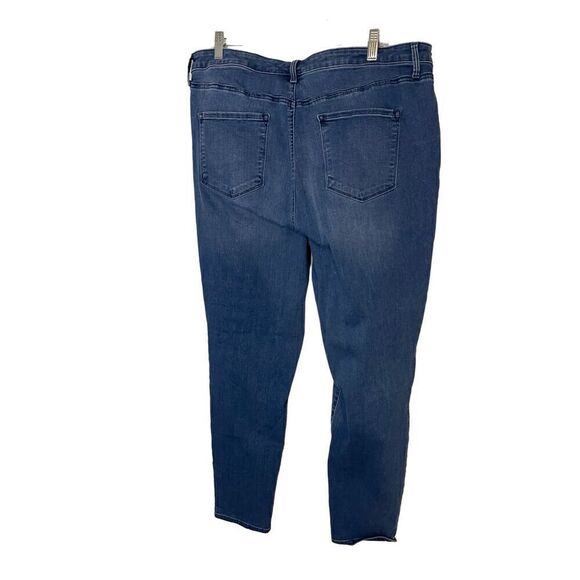 Talbots Plus Medium Wash Jegging Size 18 - Picture 3 of 3